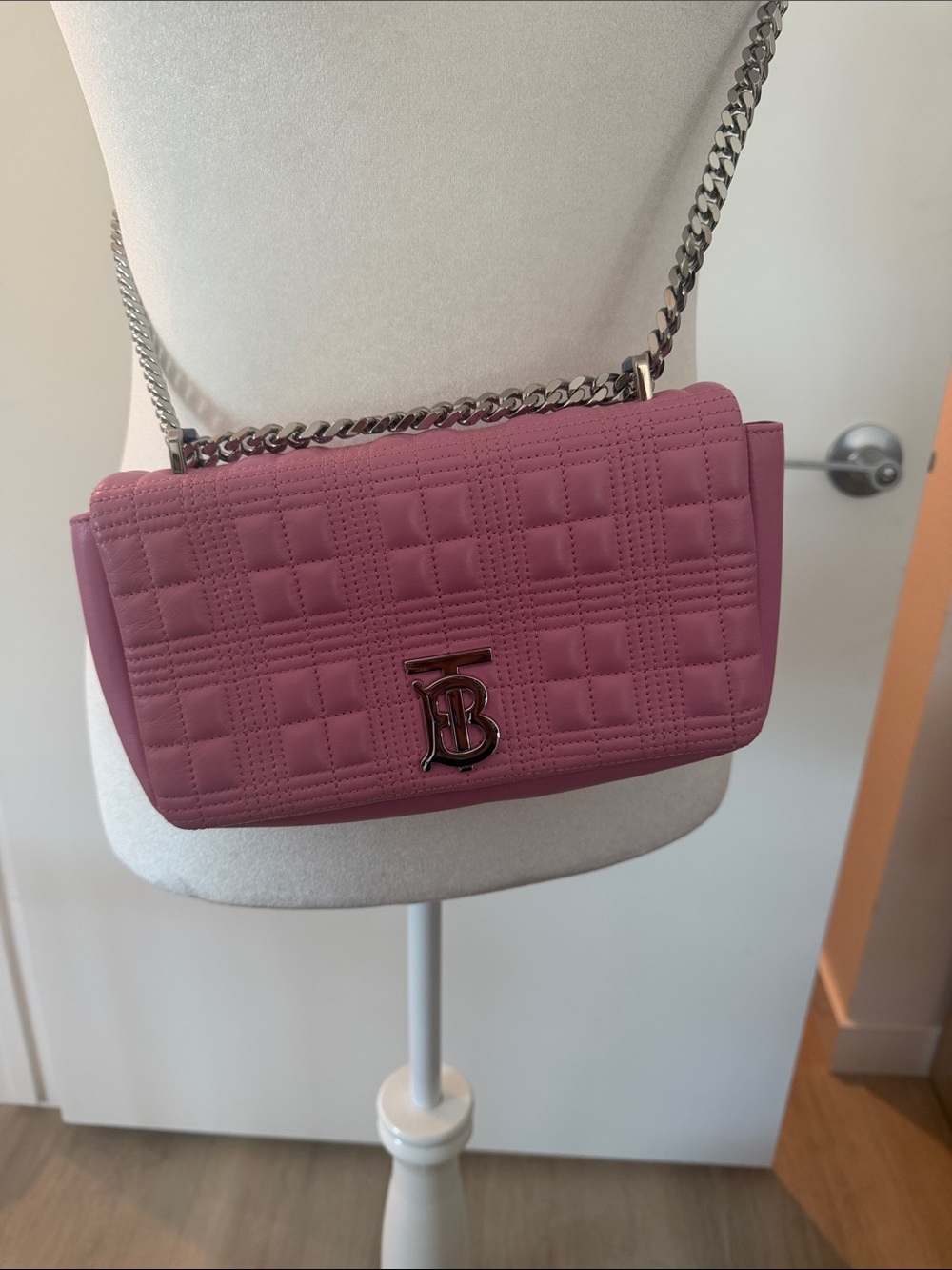 Preloved Burberry Small Lola bag